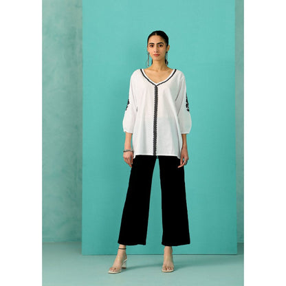 House of Chikankari Chandni Chikankari Cotton A-Line White Kurti
