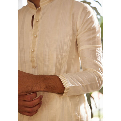House of Chikankari Amir Silk Straight Men Kurta with Pyjama (Set of 2)