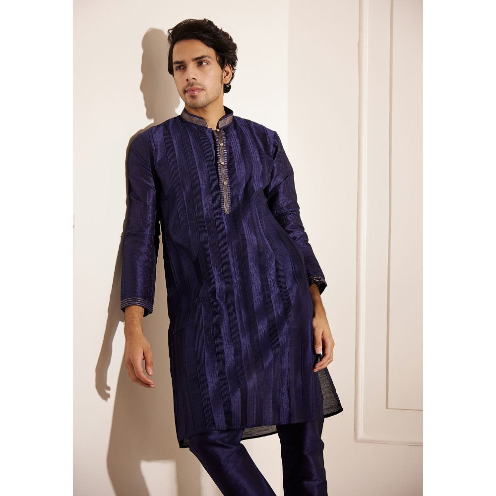 House of Chikankari Amir Silk Straight Men Kurta with Pyjama (Set of 2)