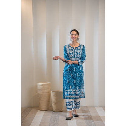 House of Chikankari Ambar Chikankari Mulmul Straight Kurta with Pant (Set of 2)