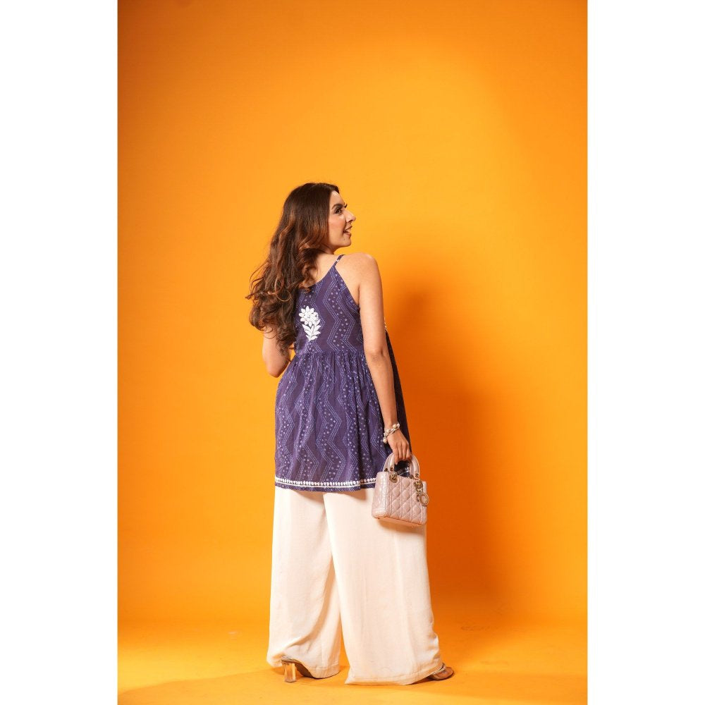House of Chikankari Jugni Chikankari Mulmul Short Sleeveless Kurti