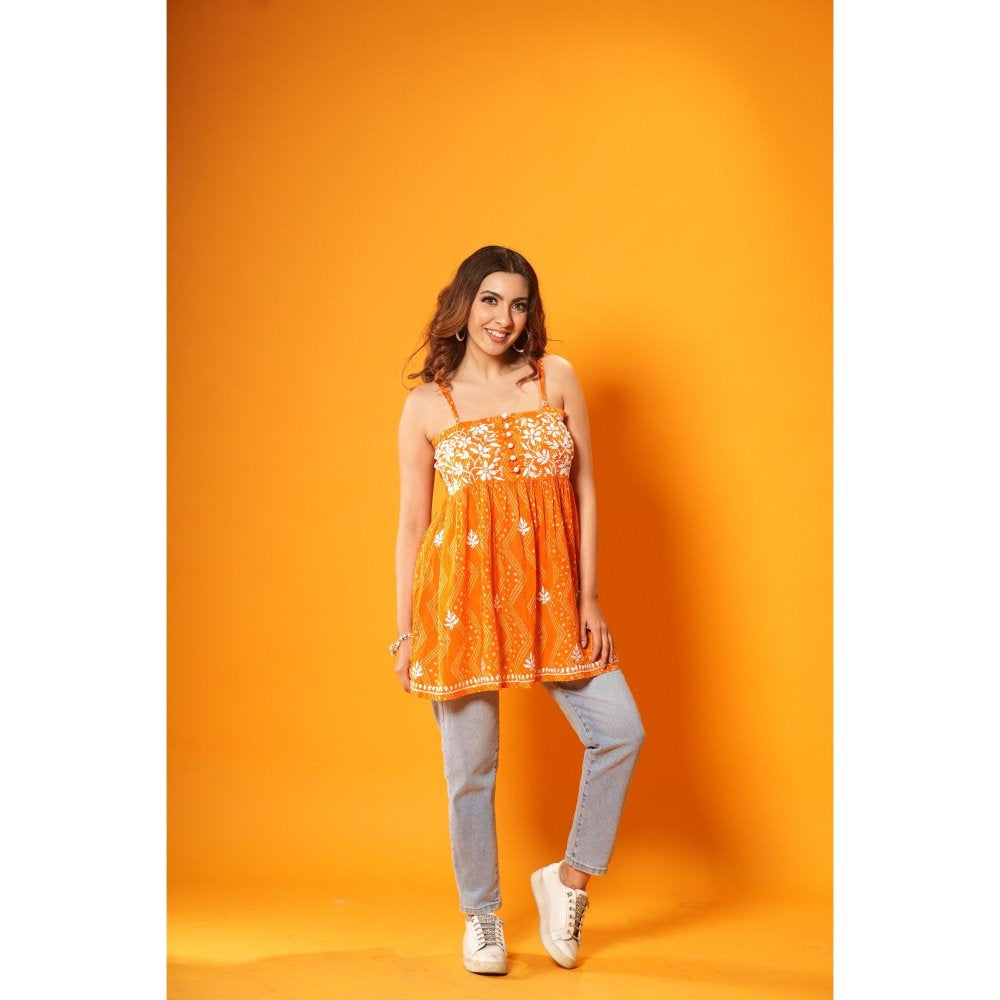 House of Chikankari Jugni Chikankari Mulmul Short Sleeveless Kurti