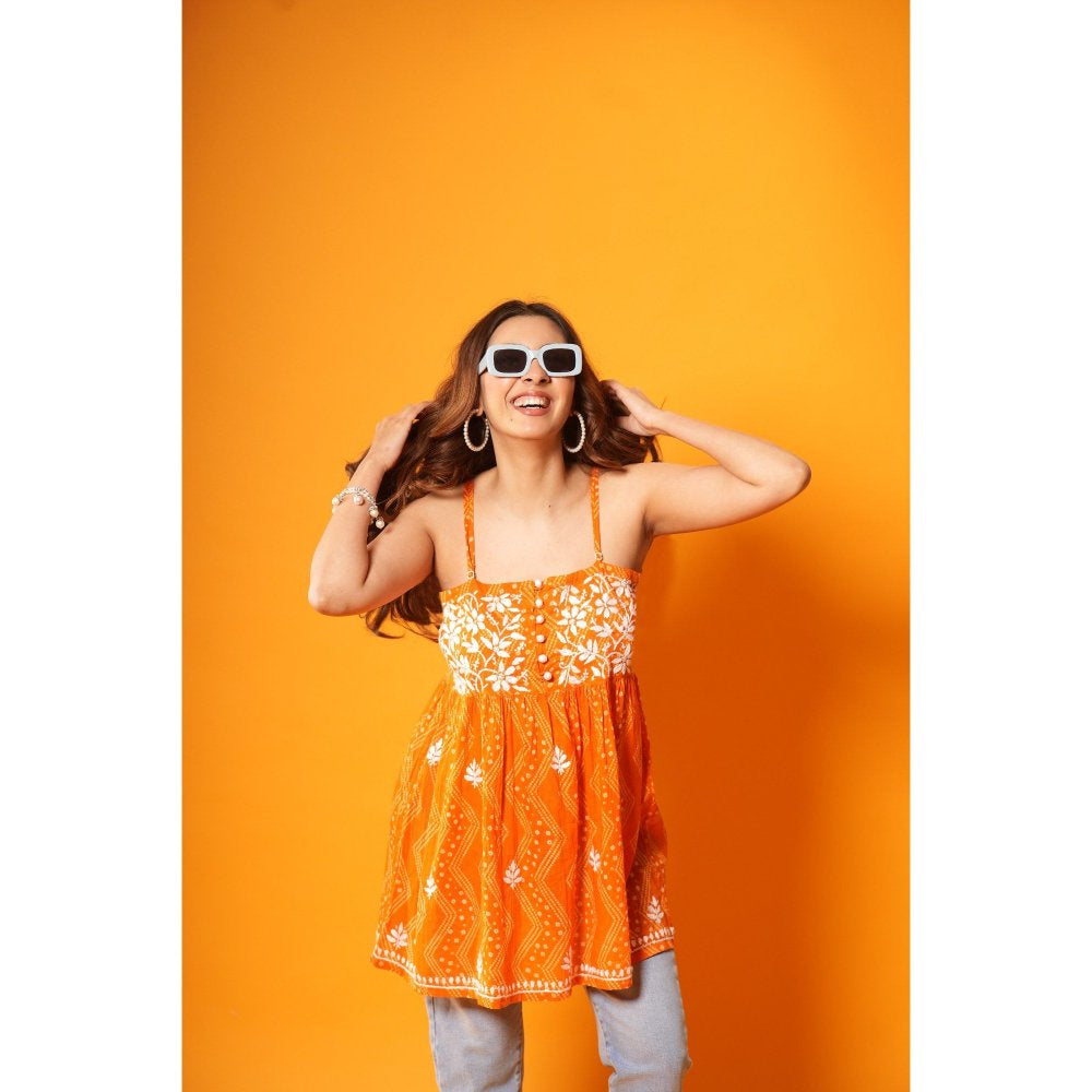 House of Chikankari Jugni Chikankari Mulmul Short Sleeveless Kurti