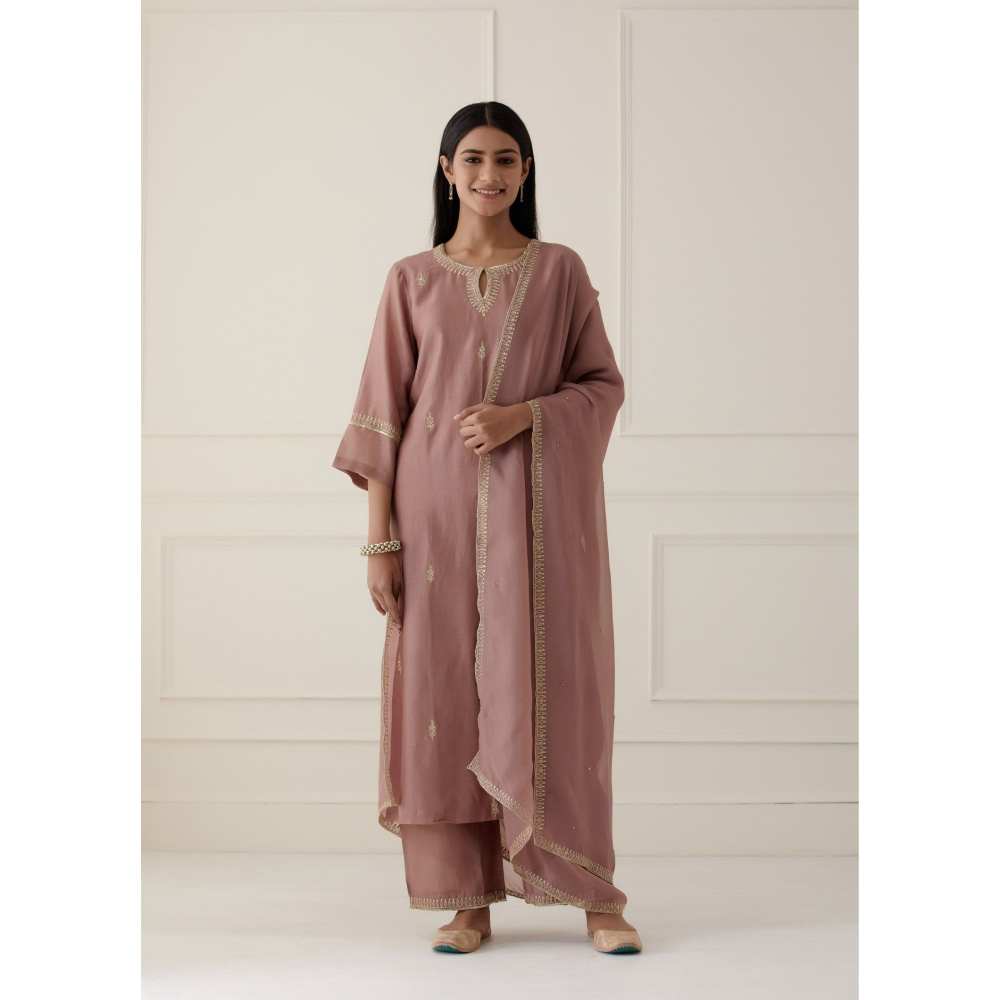 Ikshita Choudhary Dusty Rose Pink Embroidered Dupatta