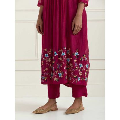 Ikshita Choudhary Magenta Hand Embroidered Chanderi Kurta with Pants (Set of 2)