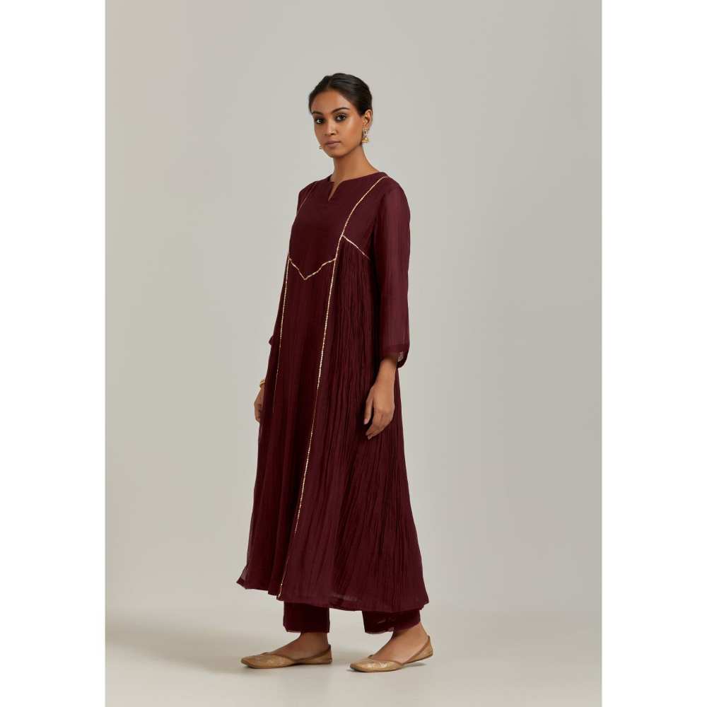 Ikshita Choudhary Maroon Kurta (Set of 2)