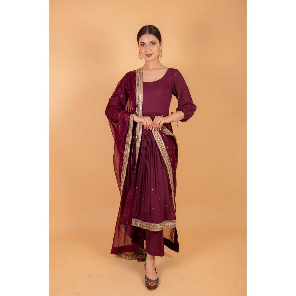 Ikshita Choudhary Maroon Kurta (Set of 3)
