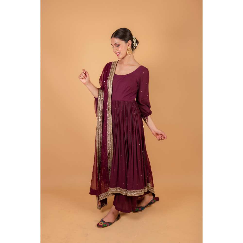 Ikshita Choudhary Maroon Kurta (Set of 2)