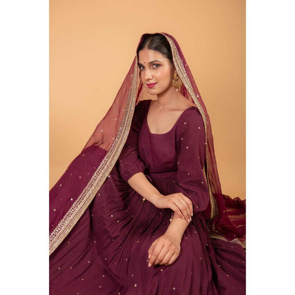 Ikshita Choudhary Maroon Kurta (Set of 2)