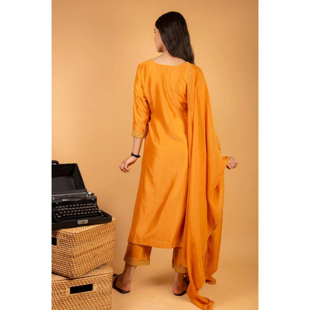 Ikshita Choudhary Orange Kurta (Set of 3)