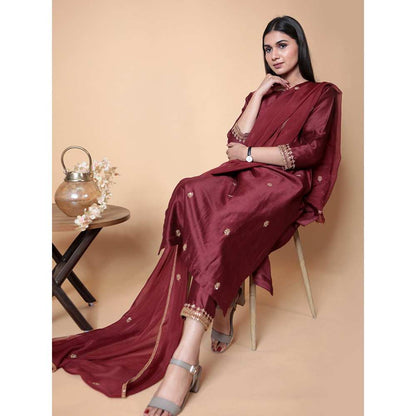 Ikshita Choudhary Maroon Kurta (Set of 3)