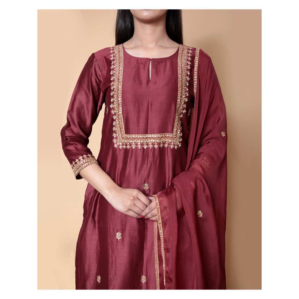 Ikshita Choudhary Maroon Kurta (Set of 3)