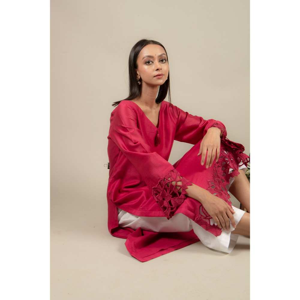 Ikshita Choudhary Magenta Kurta (Set of 2)