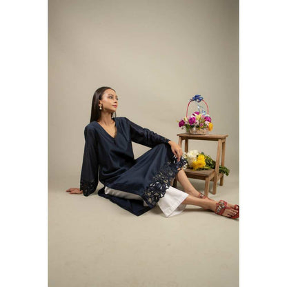 Ikshita Choudhary Navy Blue Kurta (Set of 2)