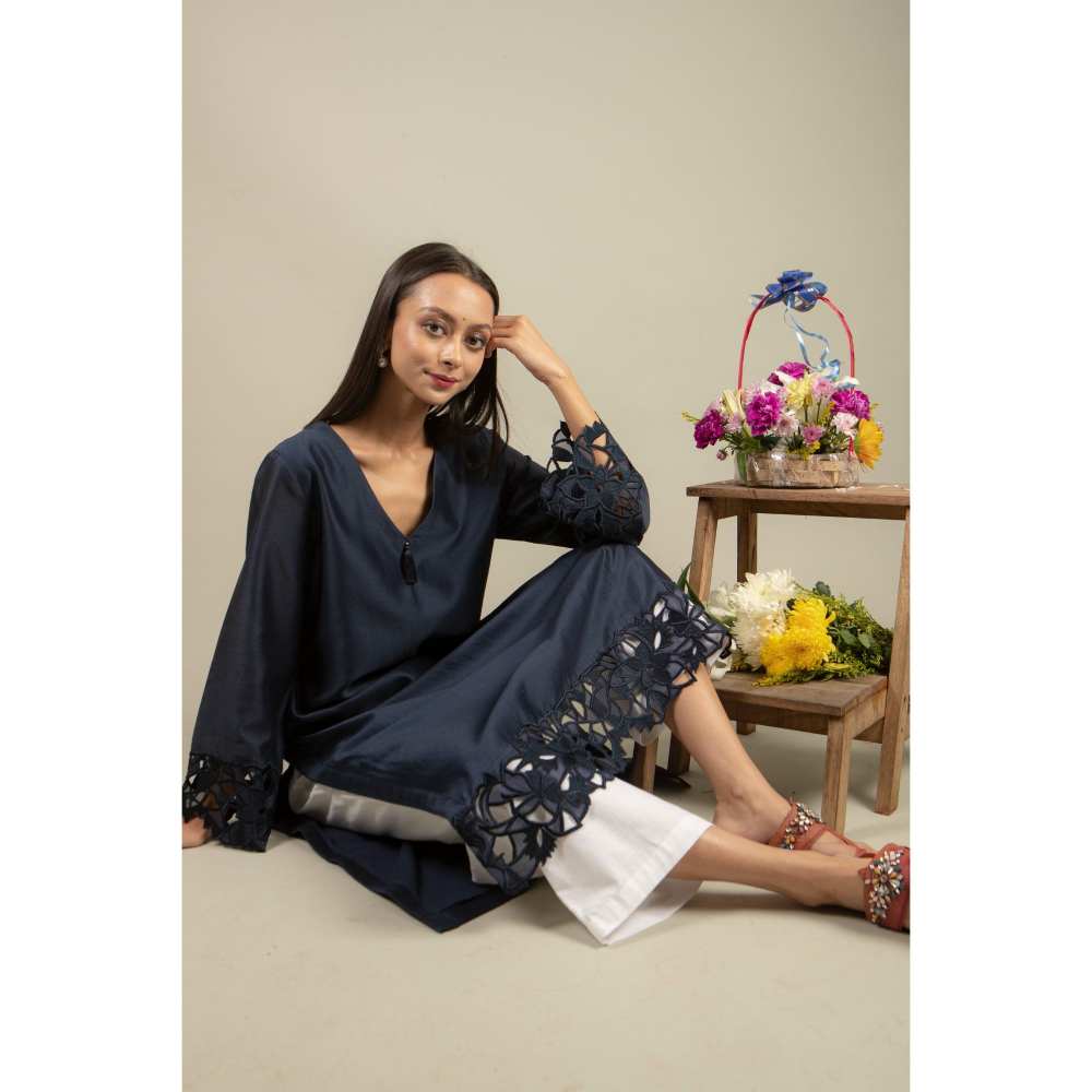 Ikshita Choudhary Navy Blue Kurta (Set of 2)