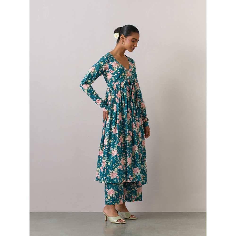 Ikshita Choudhary Green Cotton Printed Kurta With Pants And Dupatta (Set of 3)
