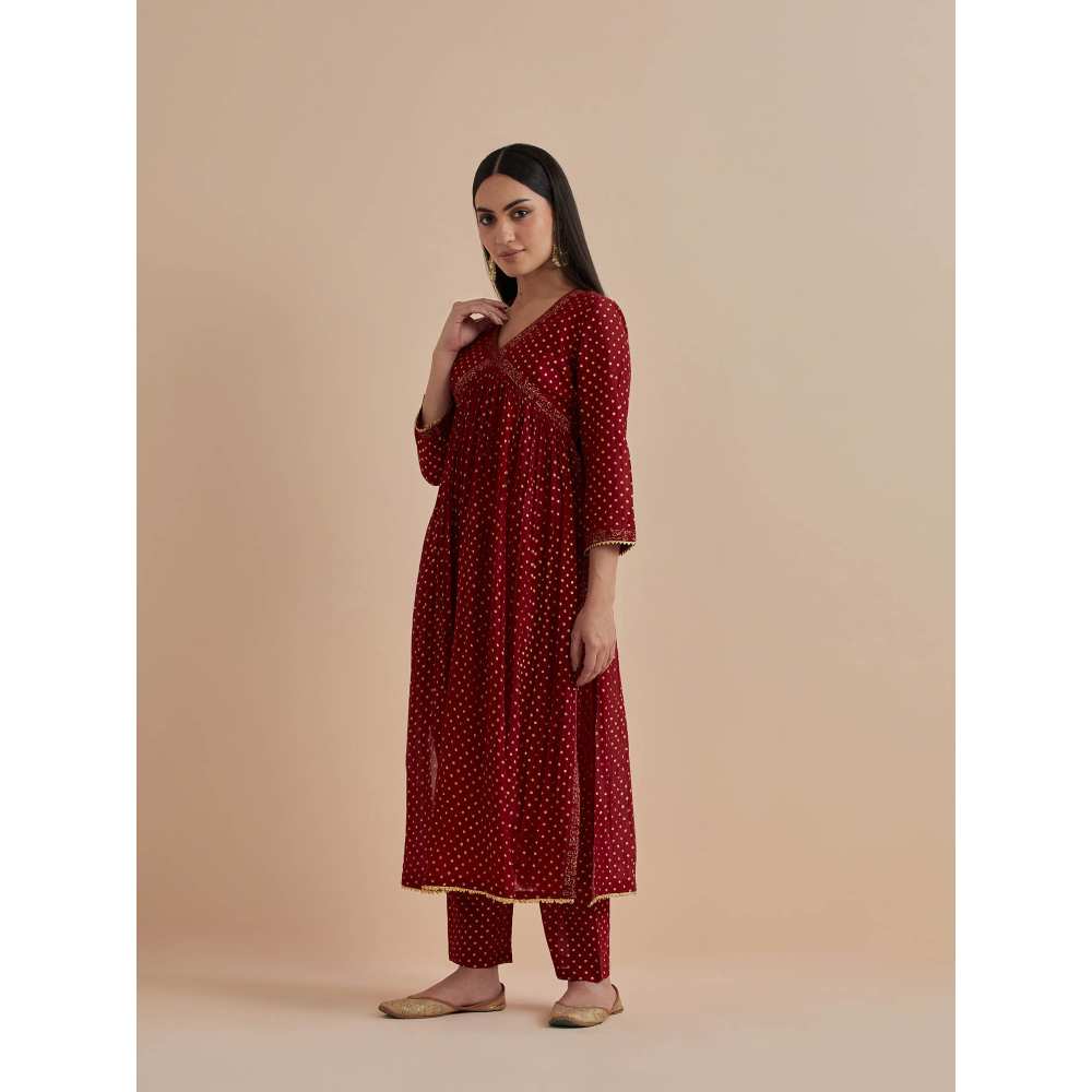 Ikshita Choudhary Red Printed Chanderi Kurta With Pants (Set of 2)
