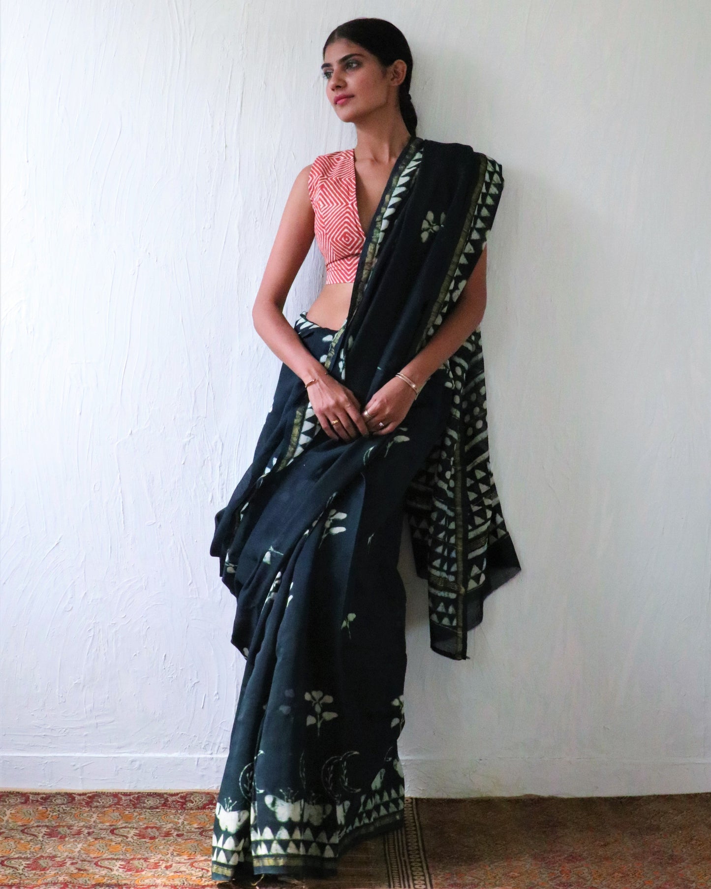 Chidiyaa Forest Green Flower Block Printed Chanderi Saree with Unstitched Blouse - Soe