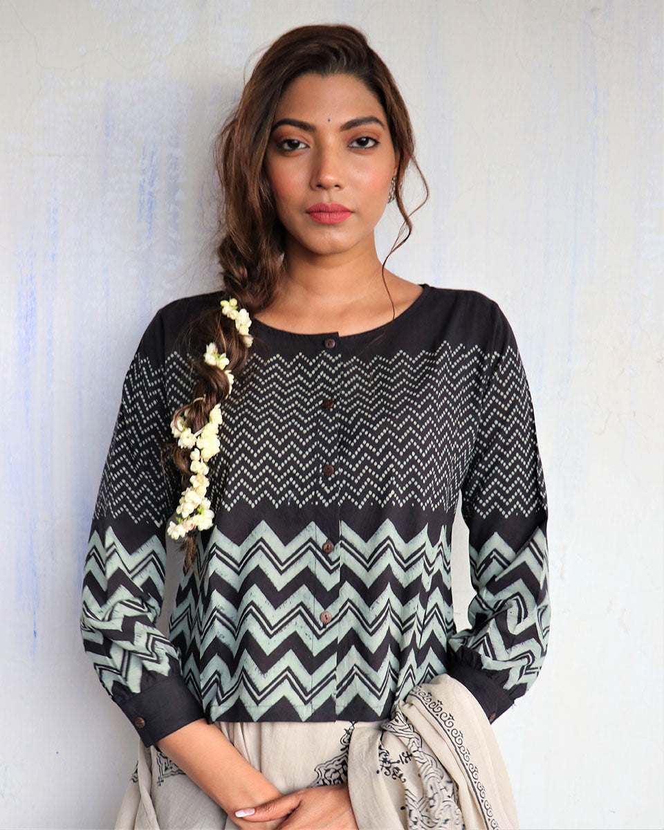 Chidiyaa Black Cotton Blouse