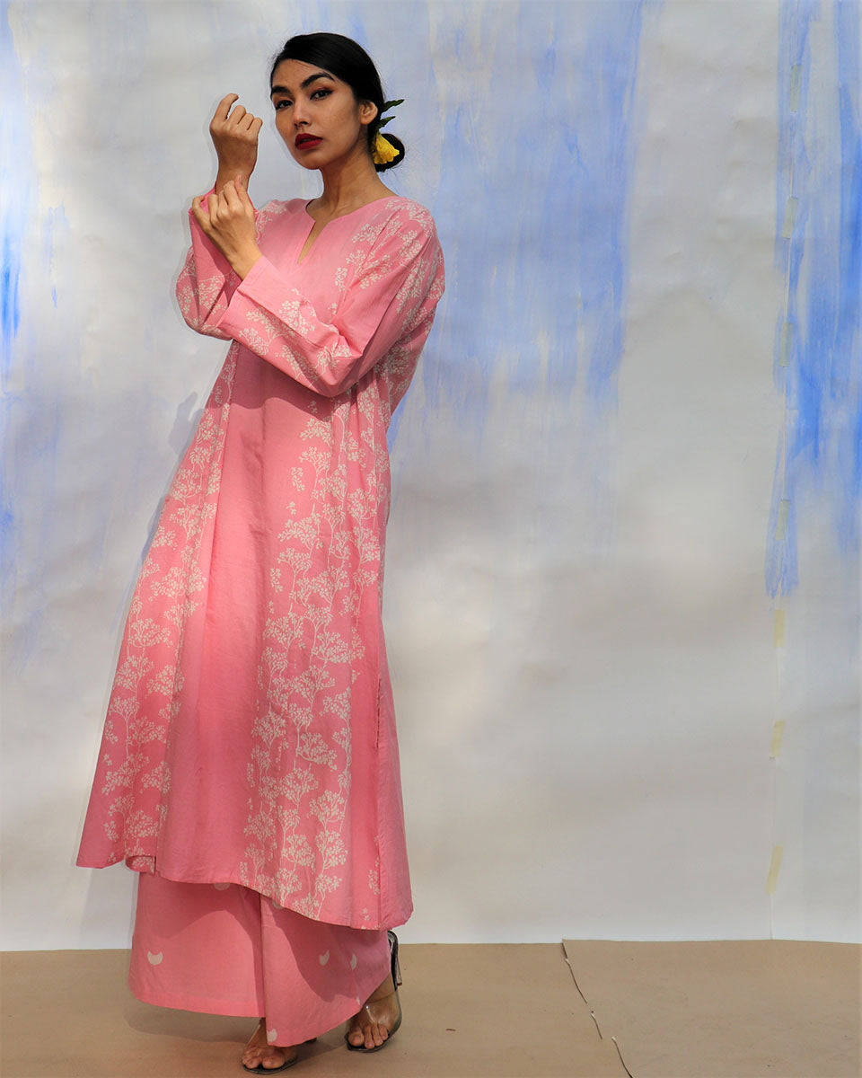 Chidiyaa SKD Pink Handprinted Pure Cotton Kurta (Set of 2)