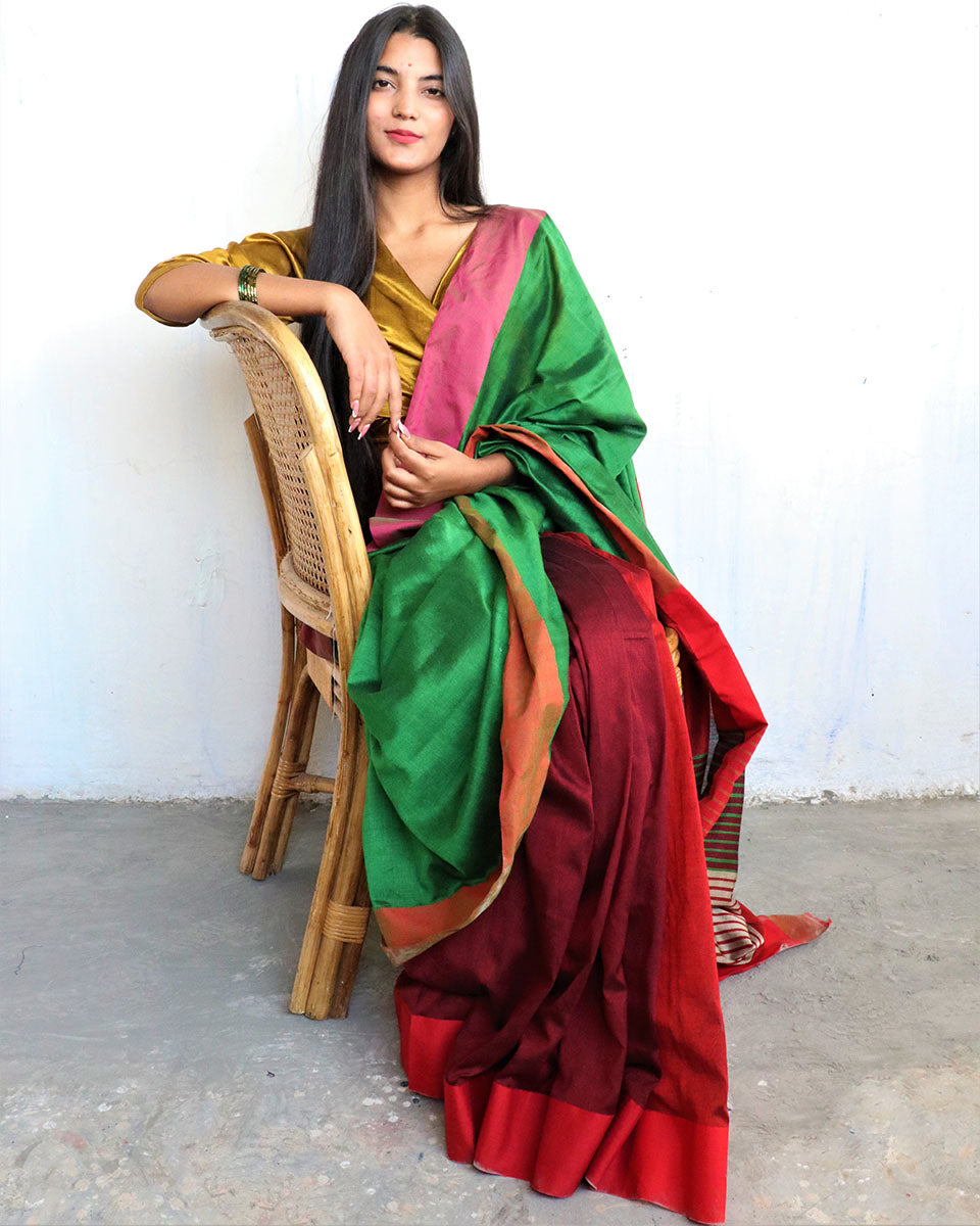 Chidiyaa Red Green Handwoven Cotton Viscose Saree Holi with Unstitched Blouse