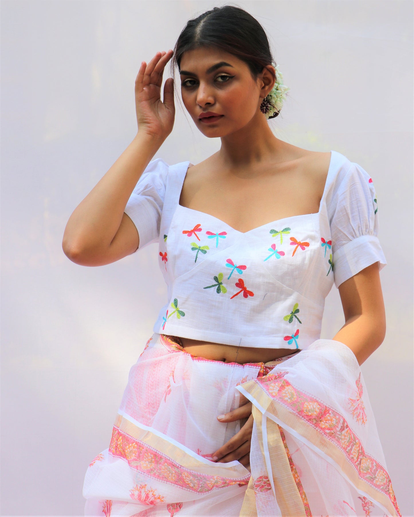 Chidiyaa Flourish White Dragonfly Hand Embroidered Handwoven Cotton Blouse - Fos