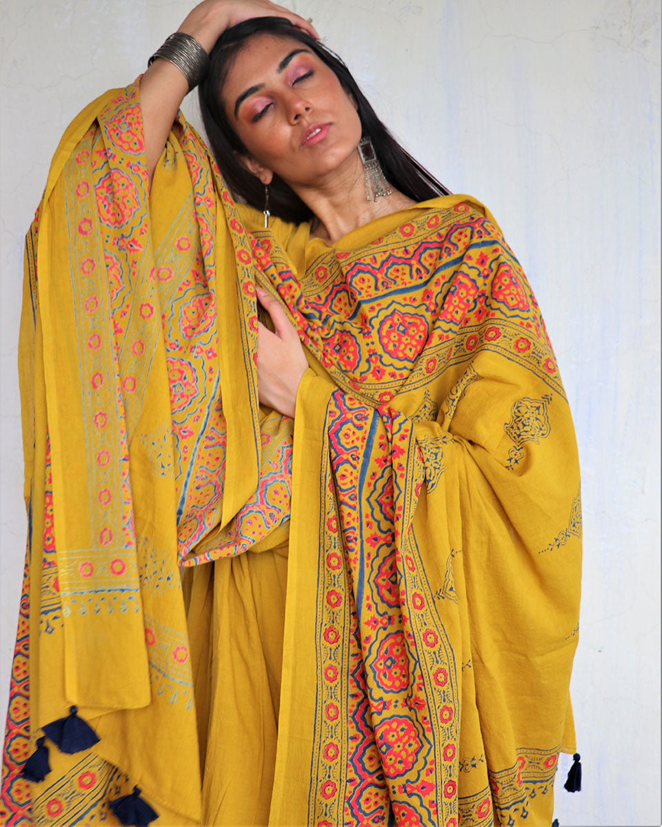 CHIDIYAA Yellow Pure Cotton Block Printed Dupatta Ajooni