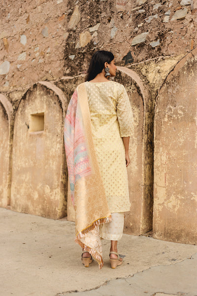 Fursat Light Yellow Set