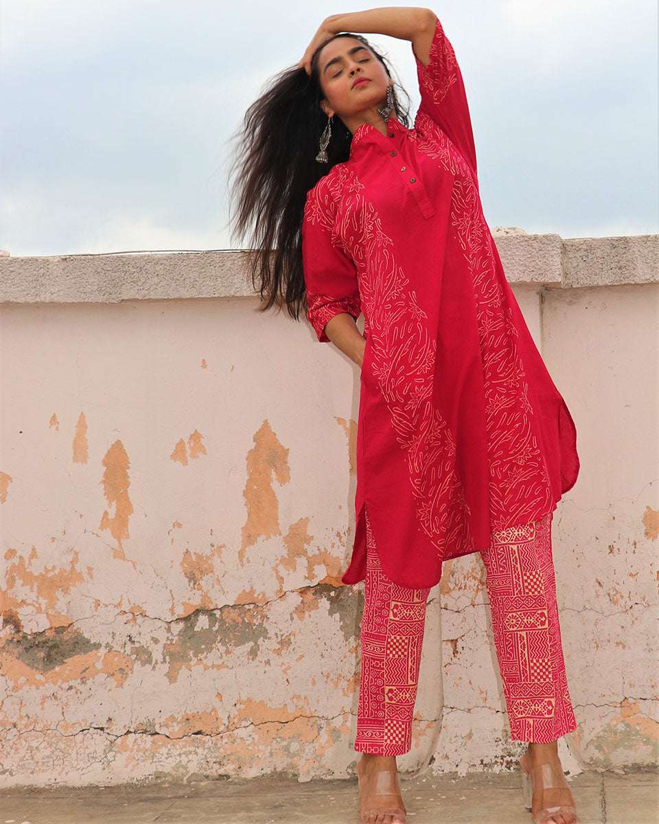 CHIDIYAA Fuchsia Block printed Kurta Set (Set of 2)