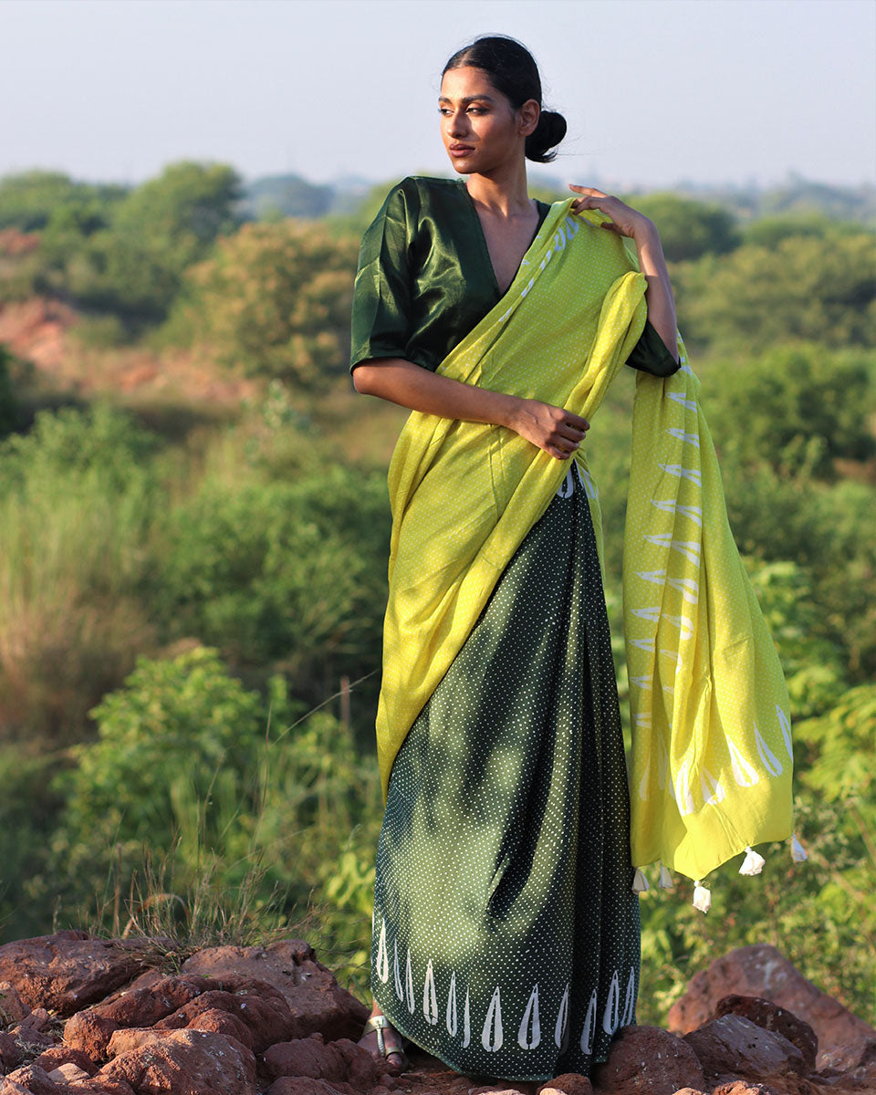 Chidiyaa Green Modal Silk Saree with Unstitched Blouse