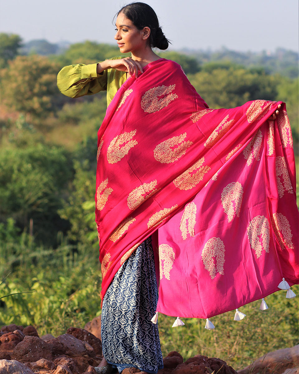 Chidiyaa Pink Modal Silk Saree with Unstitched Blouse