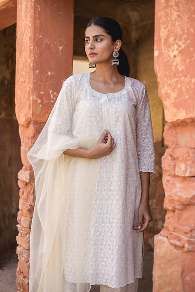 Classic Nude Chikan Set