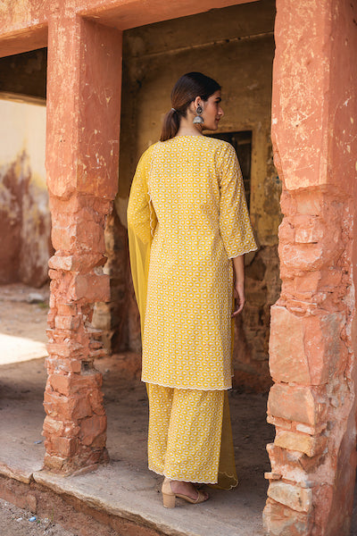 Classic Yellow Chikan Set