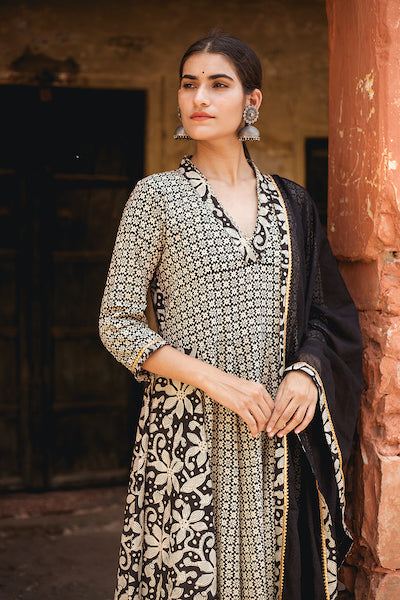 Farida Black Set