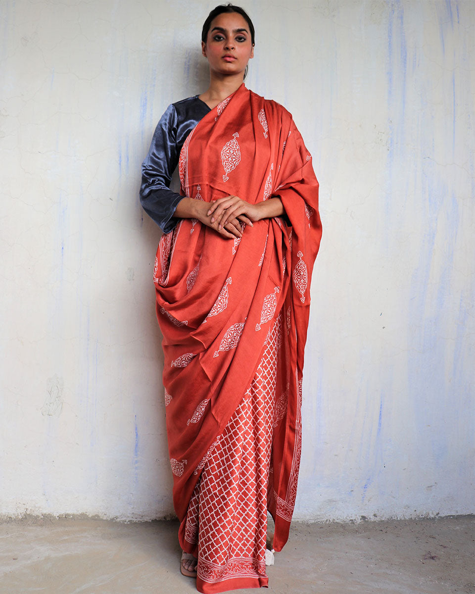 Chidiyaa Blue Modal Silk Block Printed Saree Kite with Unstitched Blouse