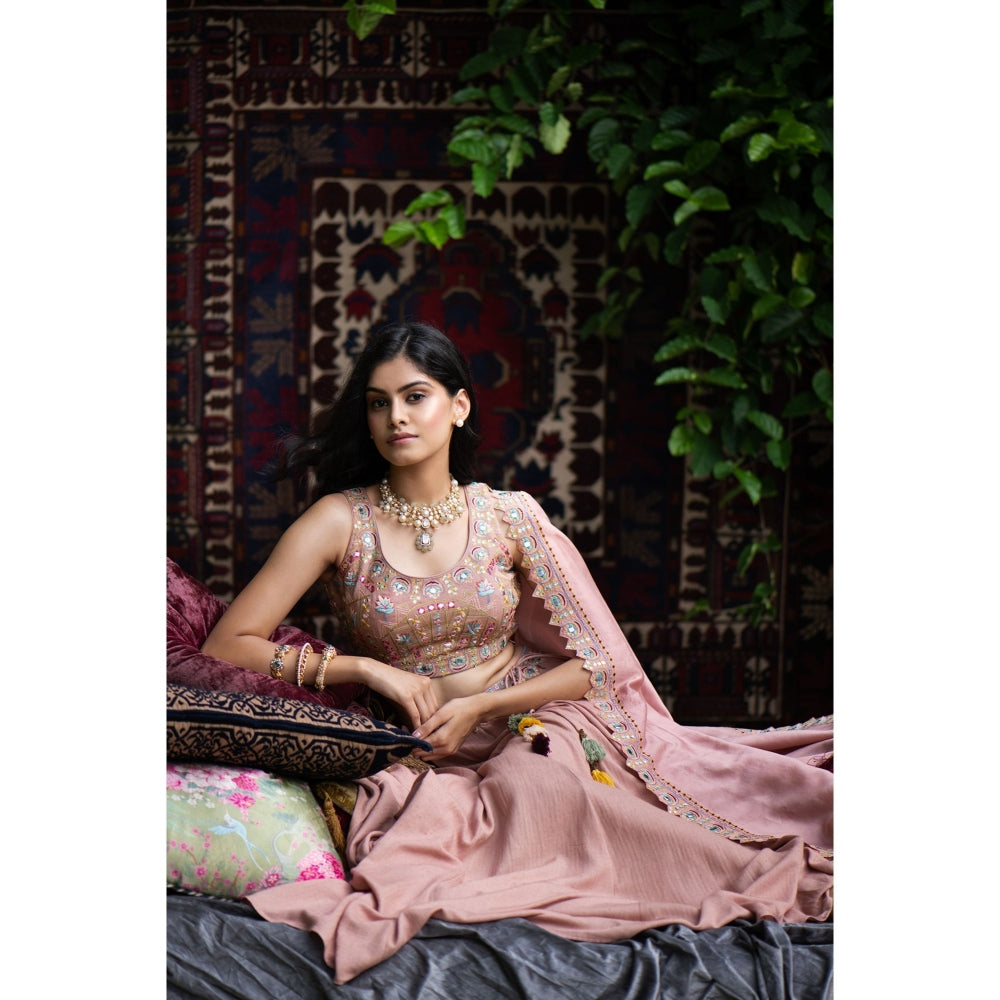 Inej Lehenga (Set of 2)