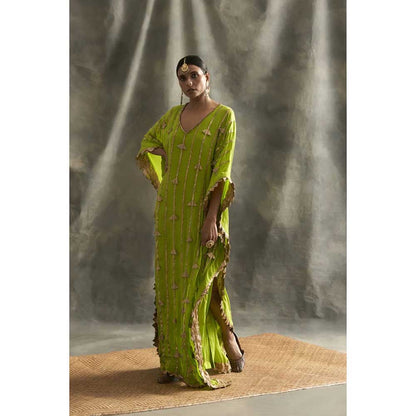 ITRH Aafreen Triangle Embroidered Kaftan