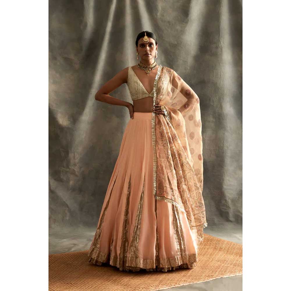 ITRH Dastoor Peach Lehenga (Set of 3)