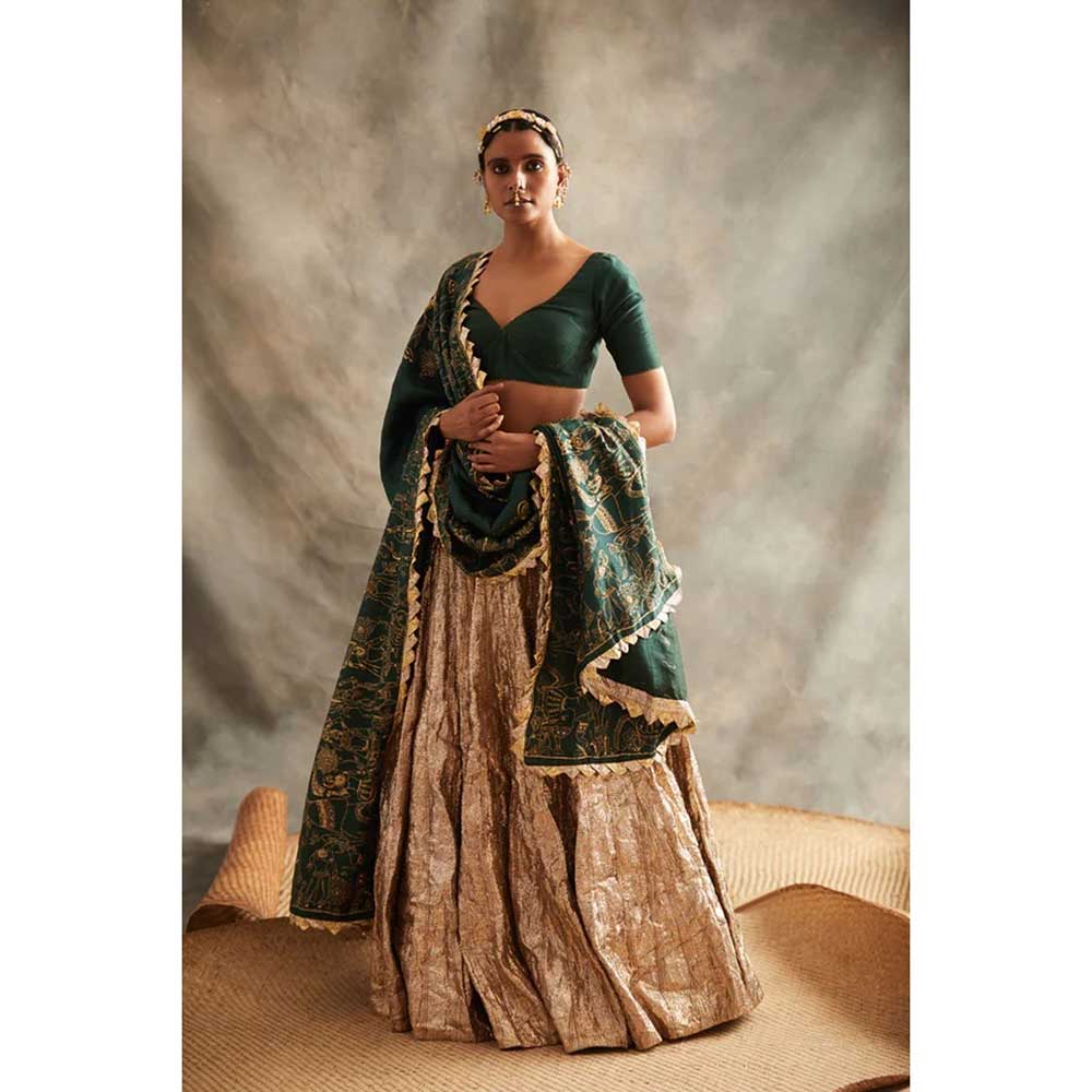 ITRH Panna Chandi Lehenga (Set of 3)