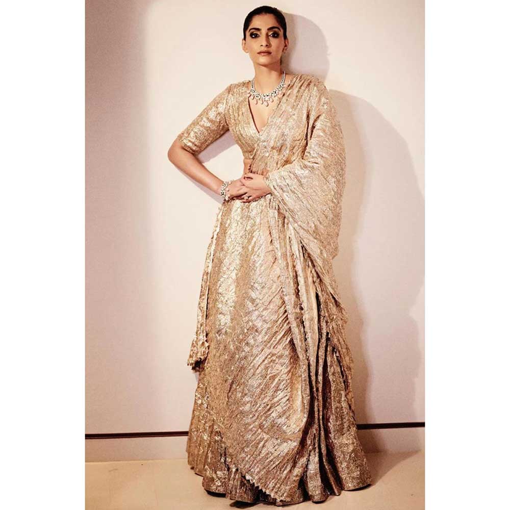 ITRH Raabta Lehenga (Set of 3)