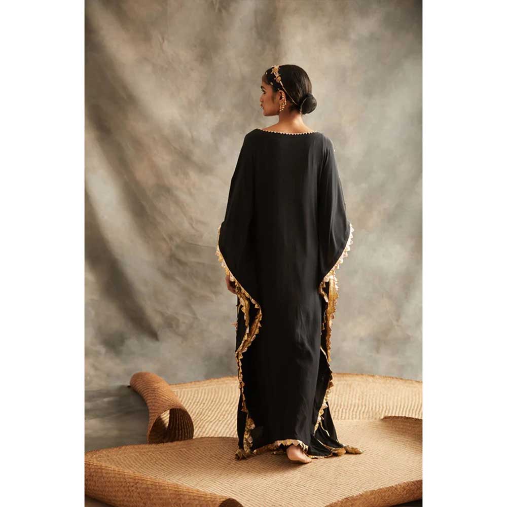 ITRH Kala lily Kaftan