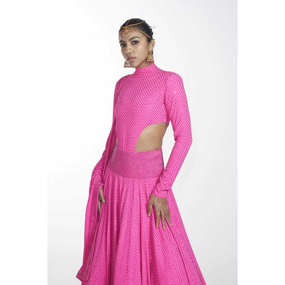 ITRH Hot Pink Rosse Lehenga (Set of 3)