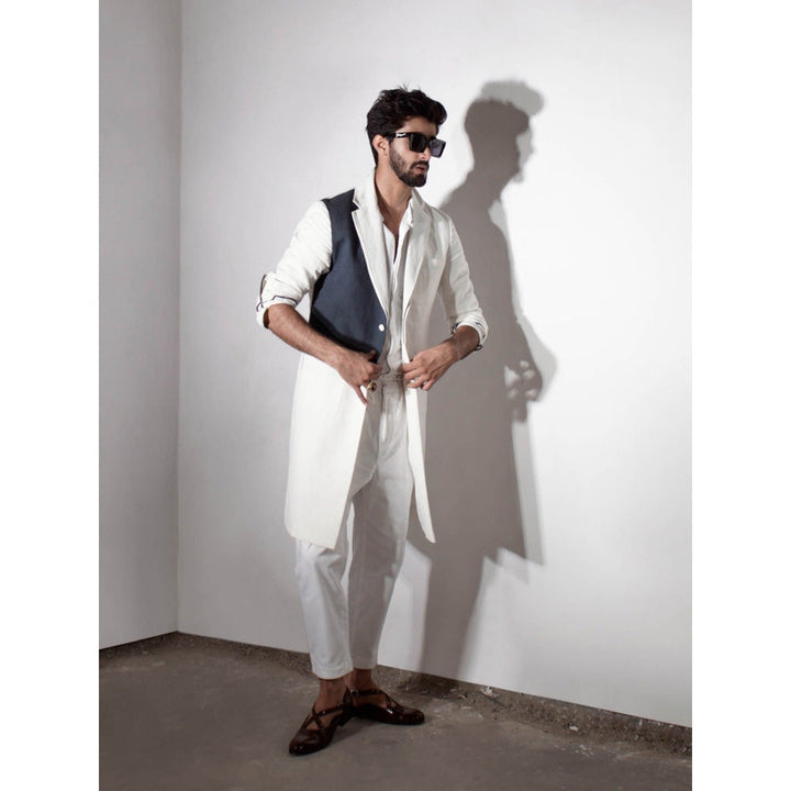 Jatin Malik Chalk White Overcoat (Set Of 3)(Xs)