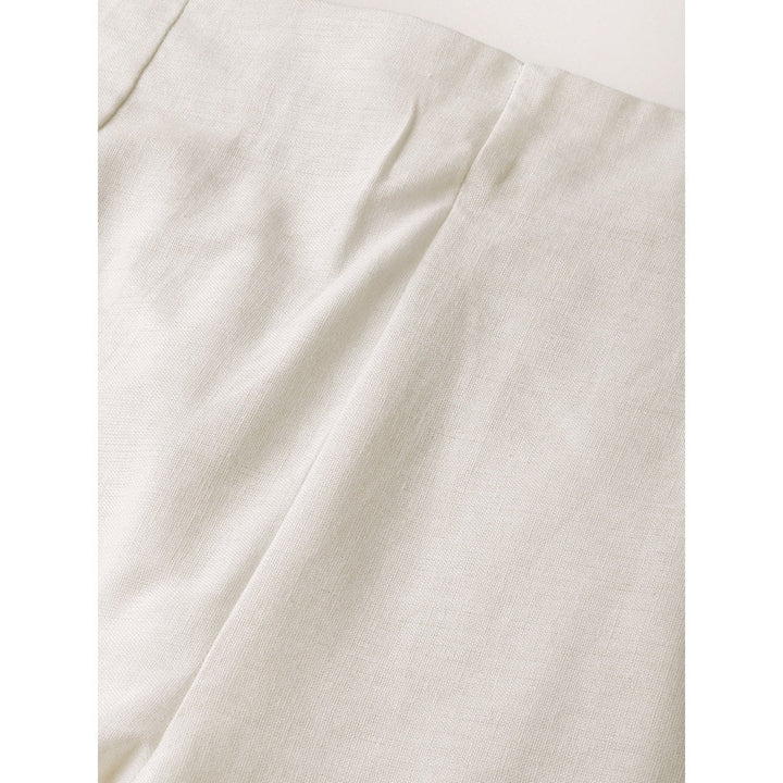 Juniper White Grey Cotton Solid Cigarette Pant