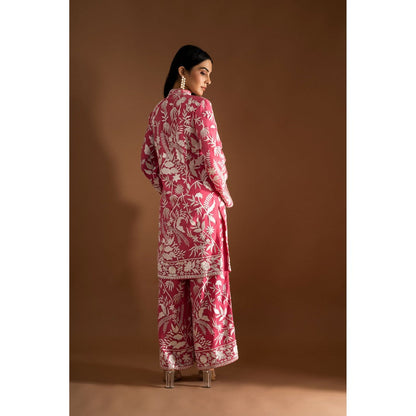JUHI NANDA Two Piece Co-Ord-Pink (Set of 2)