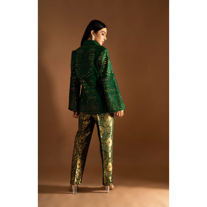 JUHI NANDA Silk Lazer Cut Jacket & Brocade Pant with Inner (Set of 3)