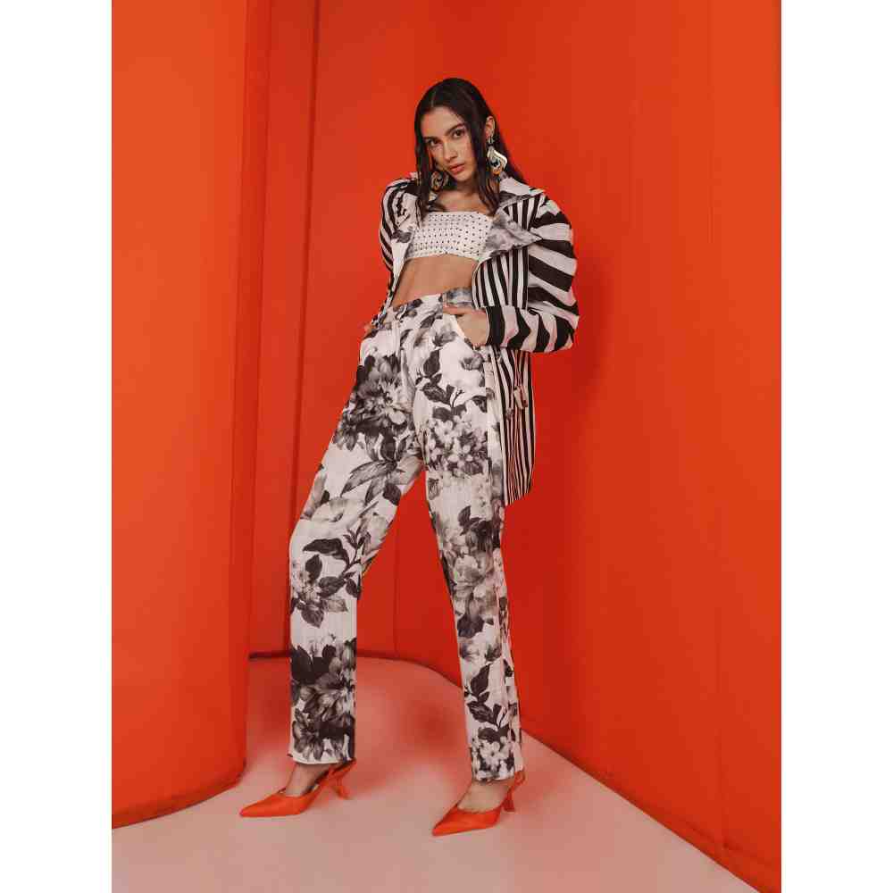 JULY ISSUE Black Lou Co-ord (Set of 3)