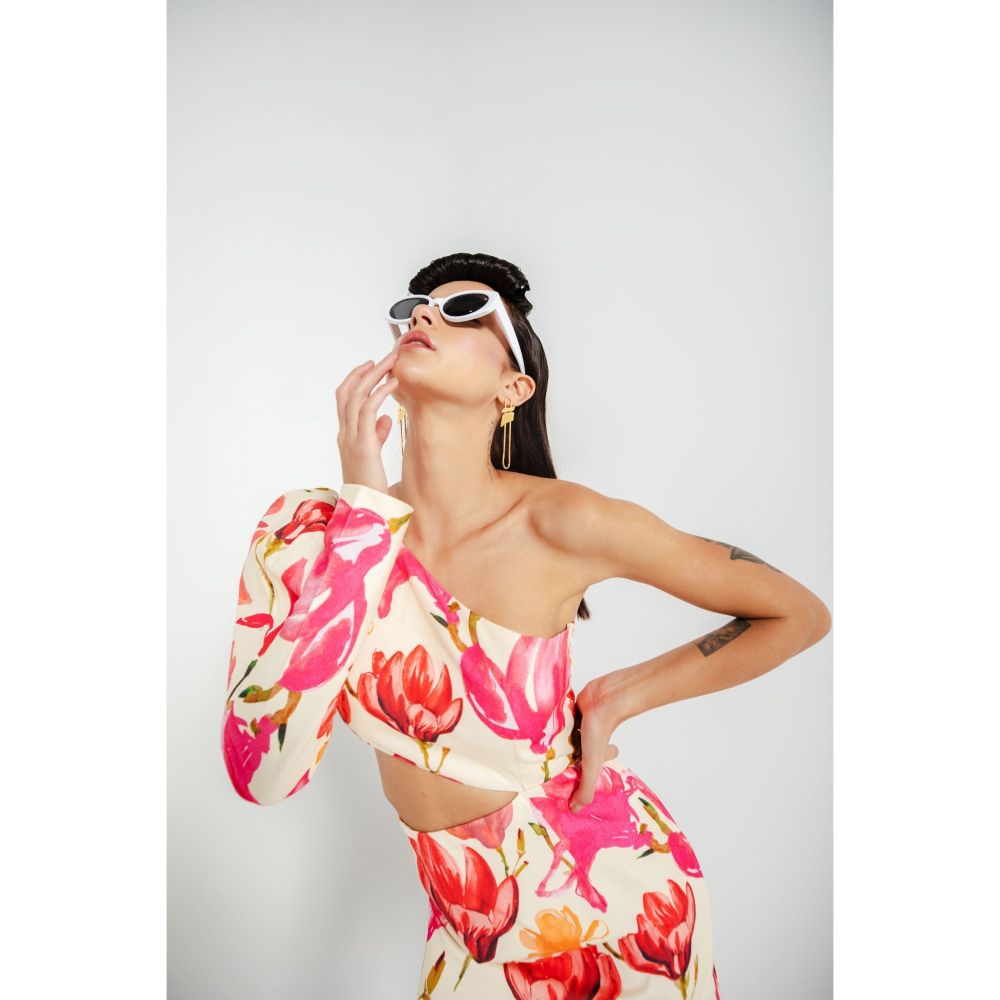 JULY ISSUE Pink Kora Short Dress 01