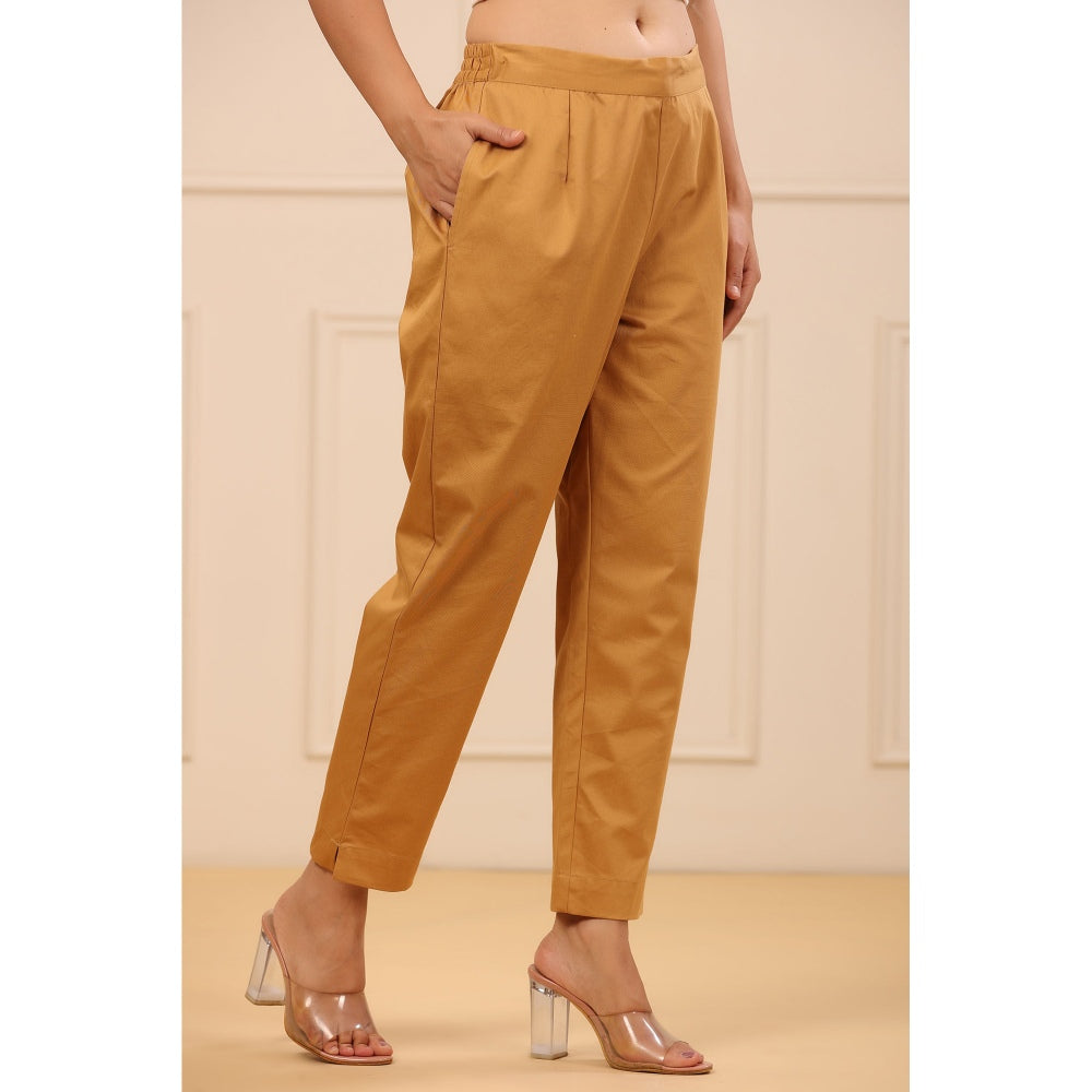 Juniper Womens Gold Cotton Twill Lycra Solid Straight Pant