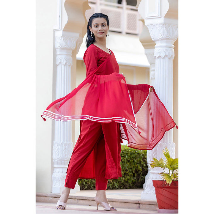 KAAJH Red Cotton Lucknow Chikankari Suit (Set of 3)